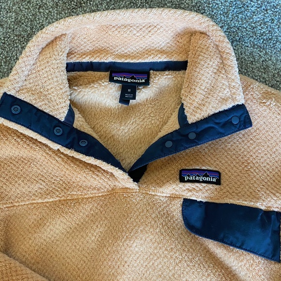Women’s Patagonia Jacket - Picture 3 of 3